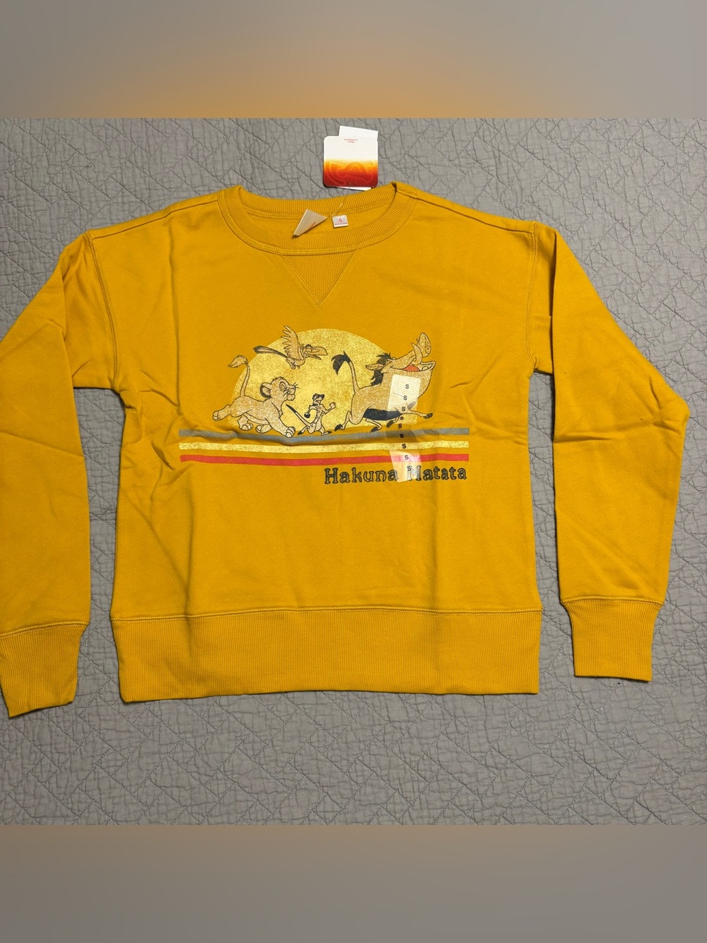 Disney The Lion King Kids Small Sweatshirt Simba Hakuna Matata NWT